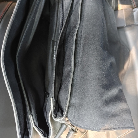 The Stone Crossbody Purse - Picture 6 of 7